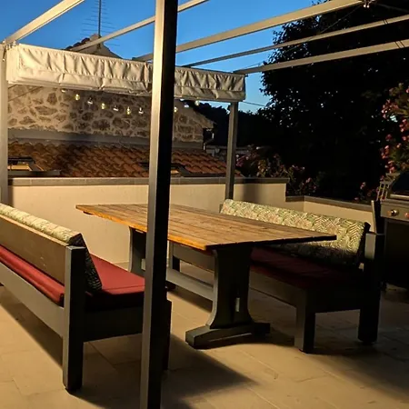 Stone House Bella Tatil Evi Murter